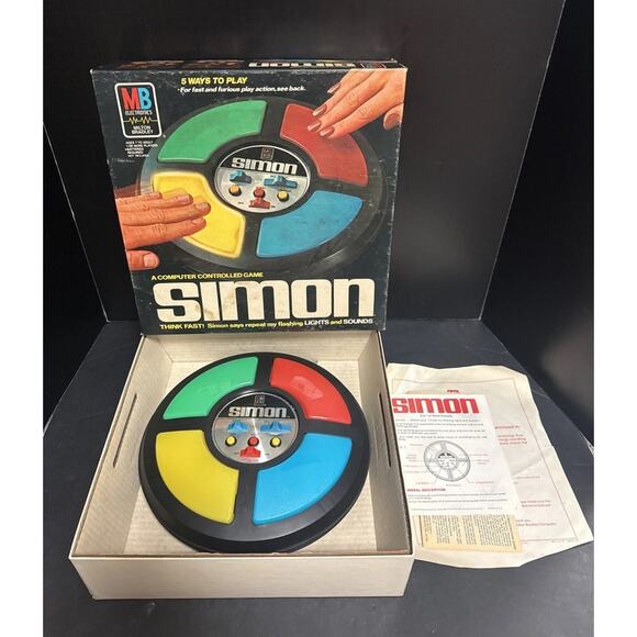 Milton Bradley Simon Electronic Game Original Box 100% Complete Vintage 1978 - Picture 1 of 16